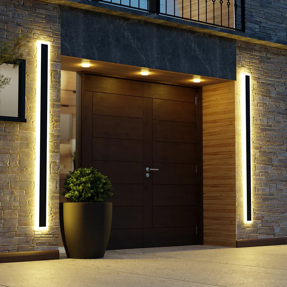 Black Linear LED Outdoor Wall Light